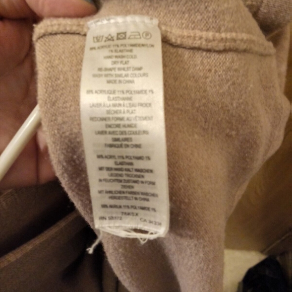 French Connection Babysoft Gathered Cuff Sweater Size M Women’s Classy Fall - Picture 5 of 5